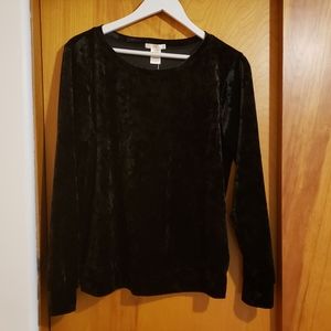Matty M Velvety Black Top - size L